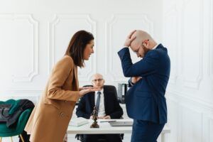 noticias de derecho jurídicas leyes sentencias