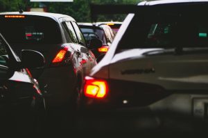 Huelga de limusinas turísticas paraliza el sur Esta tarde, decenas de limusinas y vehículos de lujo han dejado de circular por Adeje y Los Cristianos en protesta por la nueva tasa turística que sube un 20% sus costes operativos